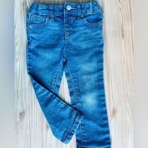 The Children's Place sz Girls 2T Blue Denim Jeans